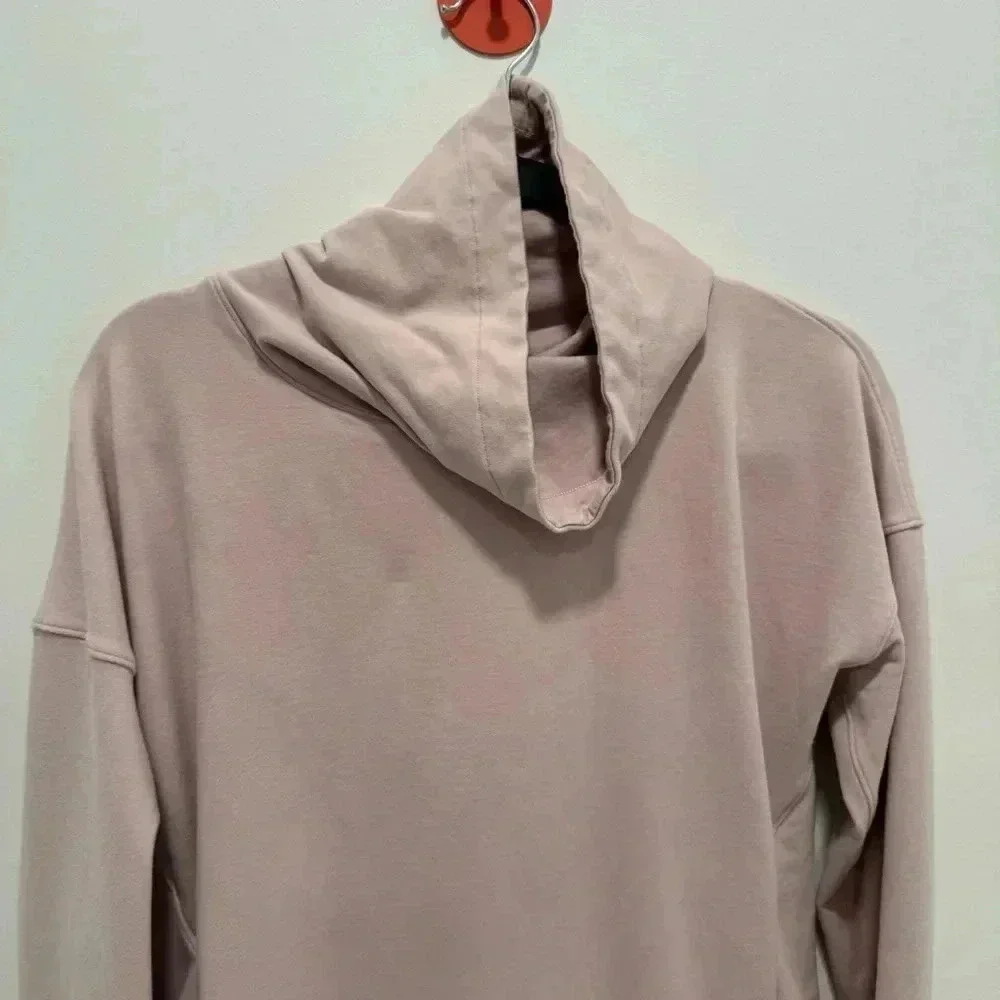 Lululemon Go Forward Blush Pink Pullover‎ Turtleneck Sweatshirt Size 8